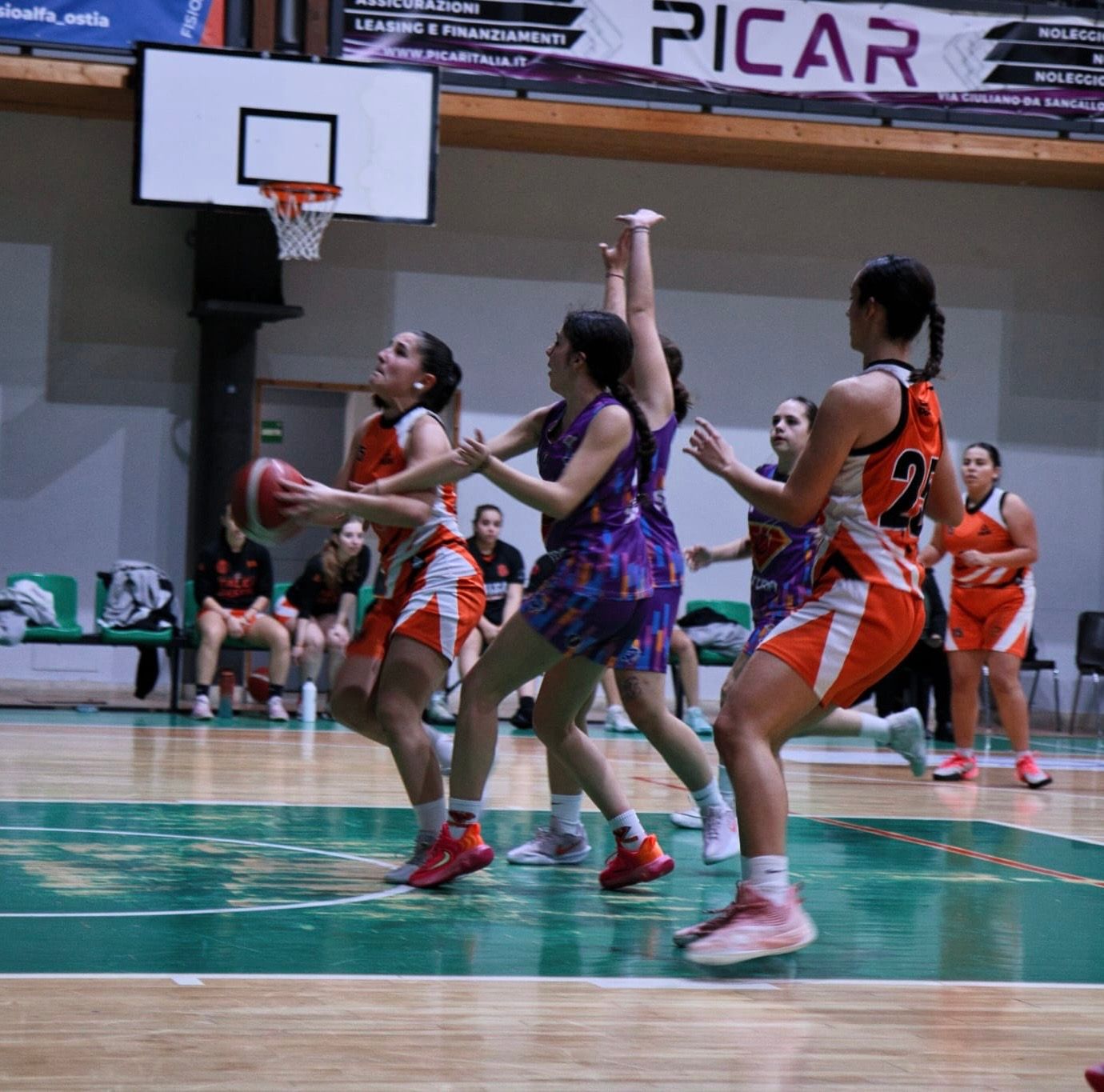 Talea e Bull primo sorriso, Frascati non si ferma