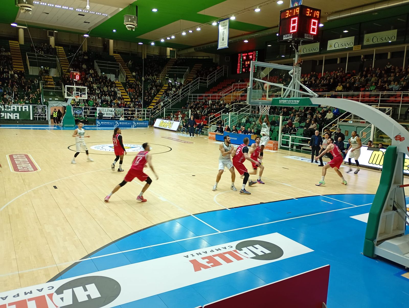 Avellino vince al supplementare dopo aver subito una rimonta clamorosa