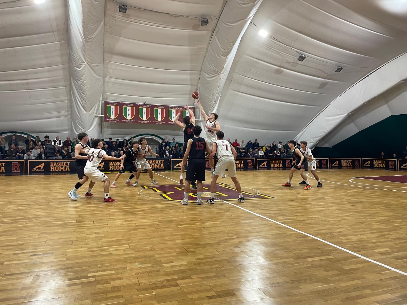 Basket Roma comincia bene, dominio Stella Azzurra. Cade la Virtus Roma 1960