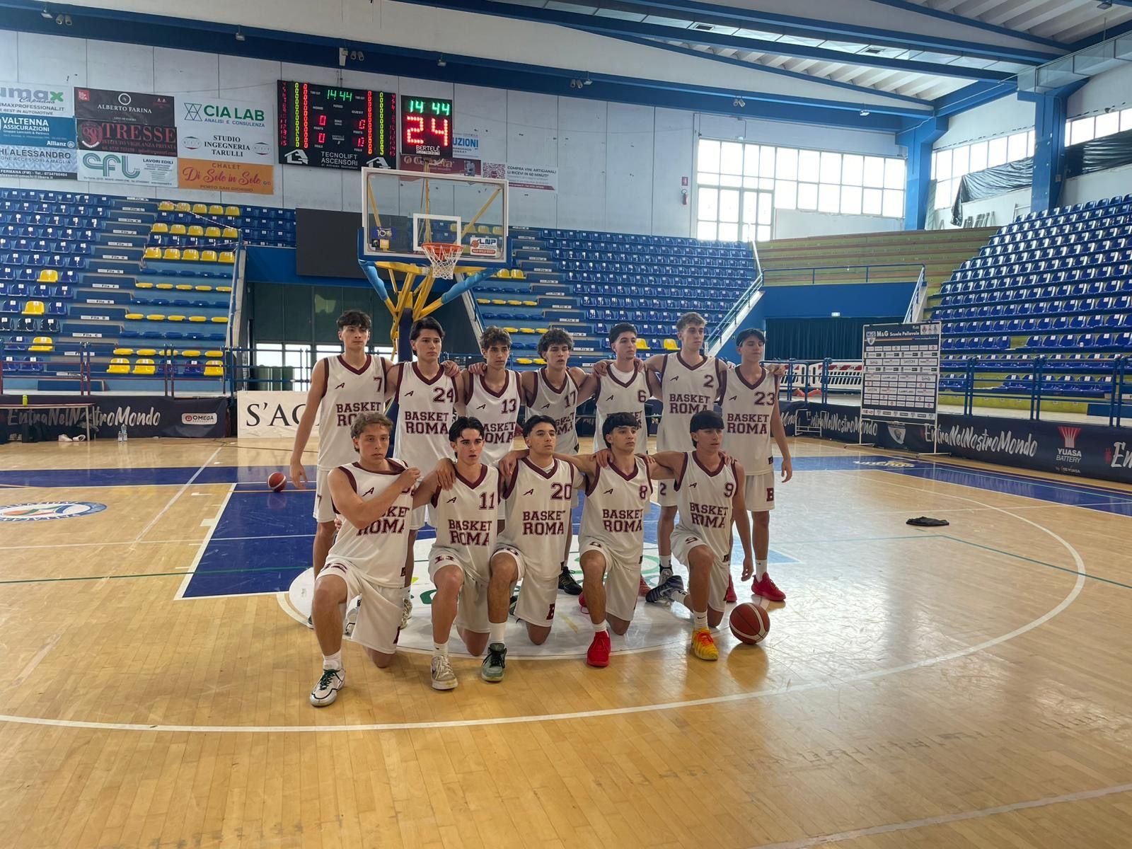 Stella Azzurra fa suo il derby, si ferma il sogno Basket Roma: vince Bergamo