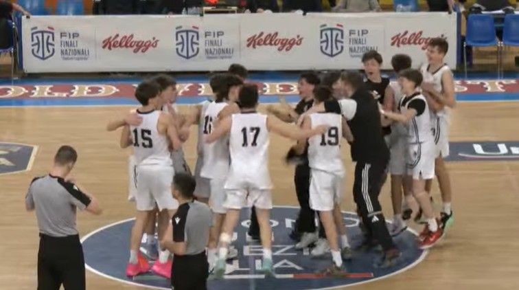 La Virtus Bologna è campione d'Italia.
