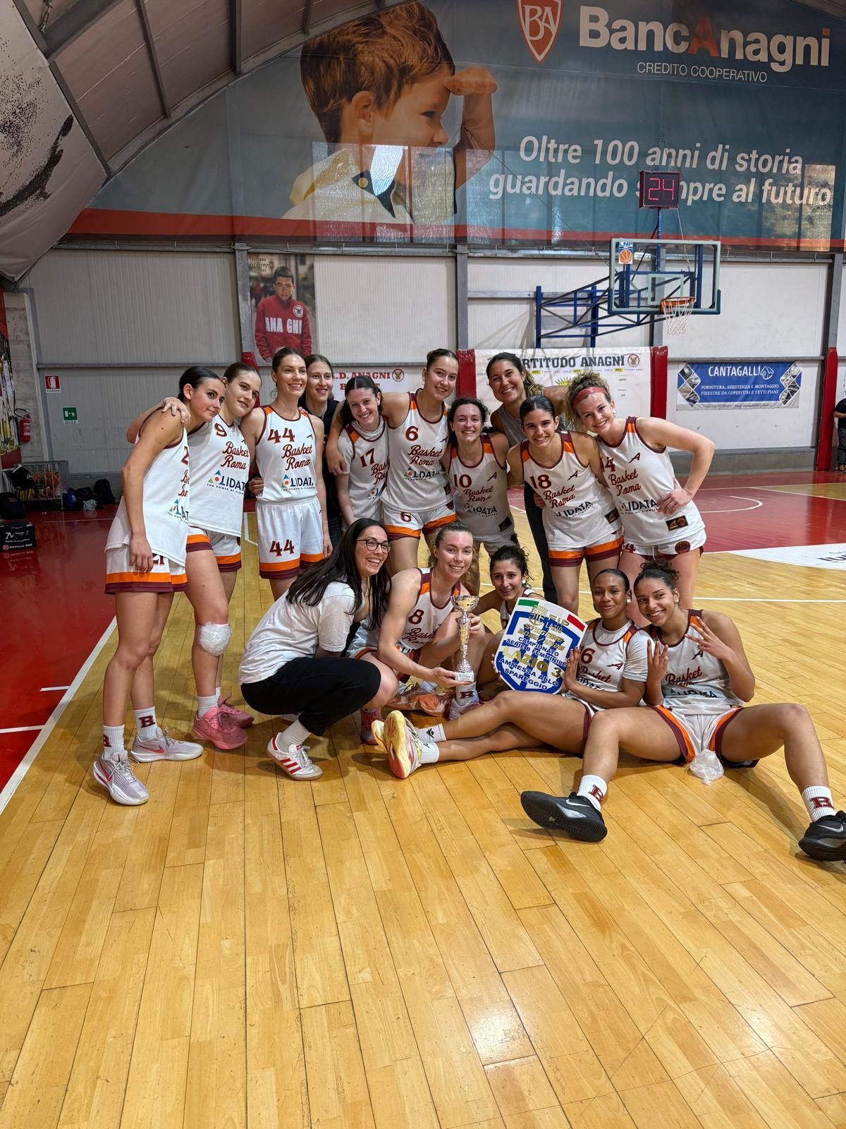 Basket Roma 3° e va allo spareggio!