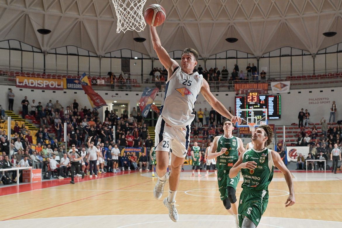 La Virtus Roma supera Avellino e resta imbattuta