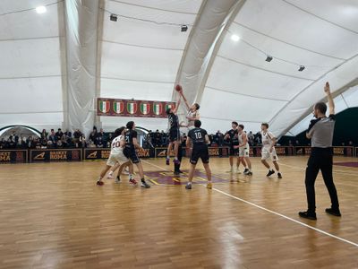 Basket Roma torna alla vittoria