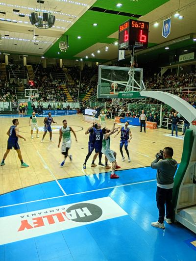 Bologna si ferma sul più bello, rimonta e vittoria per Avellino