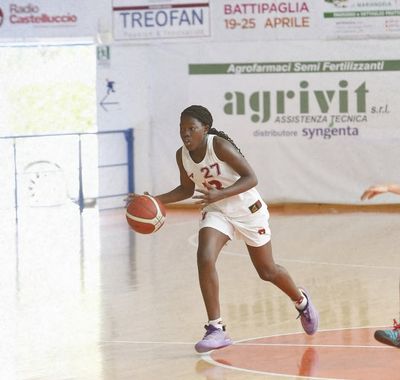 FN U14F : Basket Roma vince lo spareggio